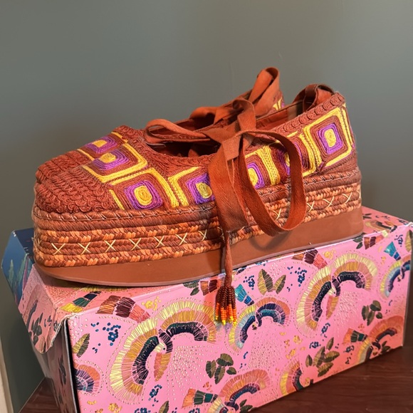 Farm Rio Espadrille Platform - Picture 5 of 6